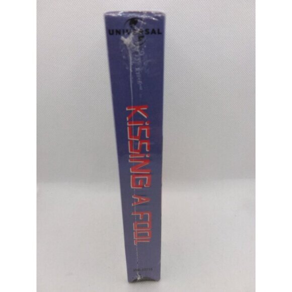 Kissing a Fool VHS Jason Lee David Schwimmer Mili Avital Doug Ellin Sealed - Picture 5 of 9